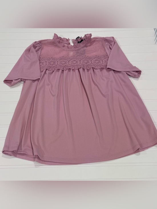 Adrianna Papell Tops - Adrianna Papell Dusty Pink Knit Top with Ruffle Neck Women’s Medium